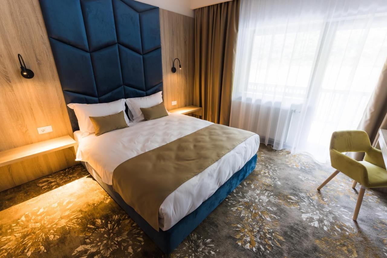Martinie Nedei Hotel&Spa Transalpina מראה חיצוני תמונה