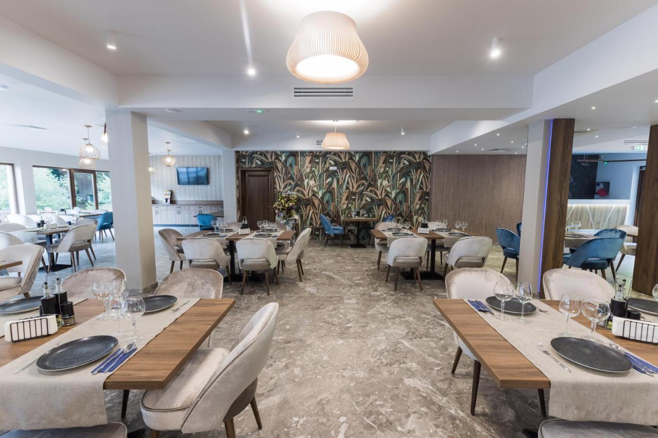 Martinie Nedei Hotel&Spa Transalpina מראה חיצוני תמונה
